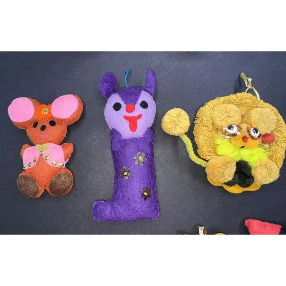 Mixed Lot 10 Bucilla Christmas Ornaments Animals Mouse Kangaroo Squirrel Robin + - Picture 3 of 6